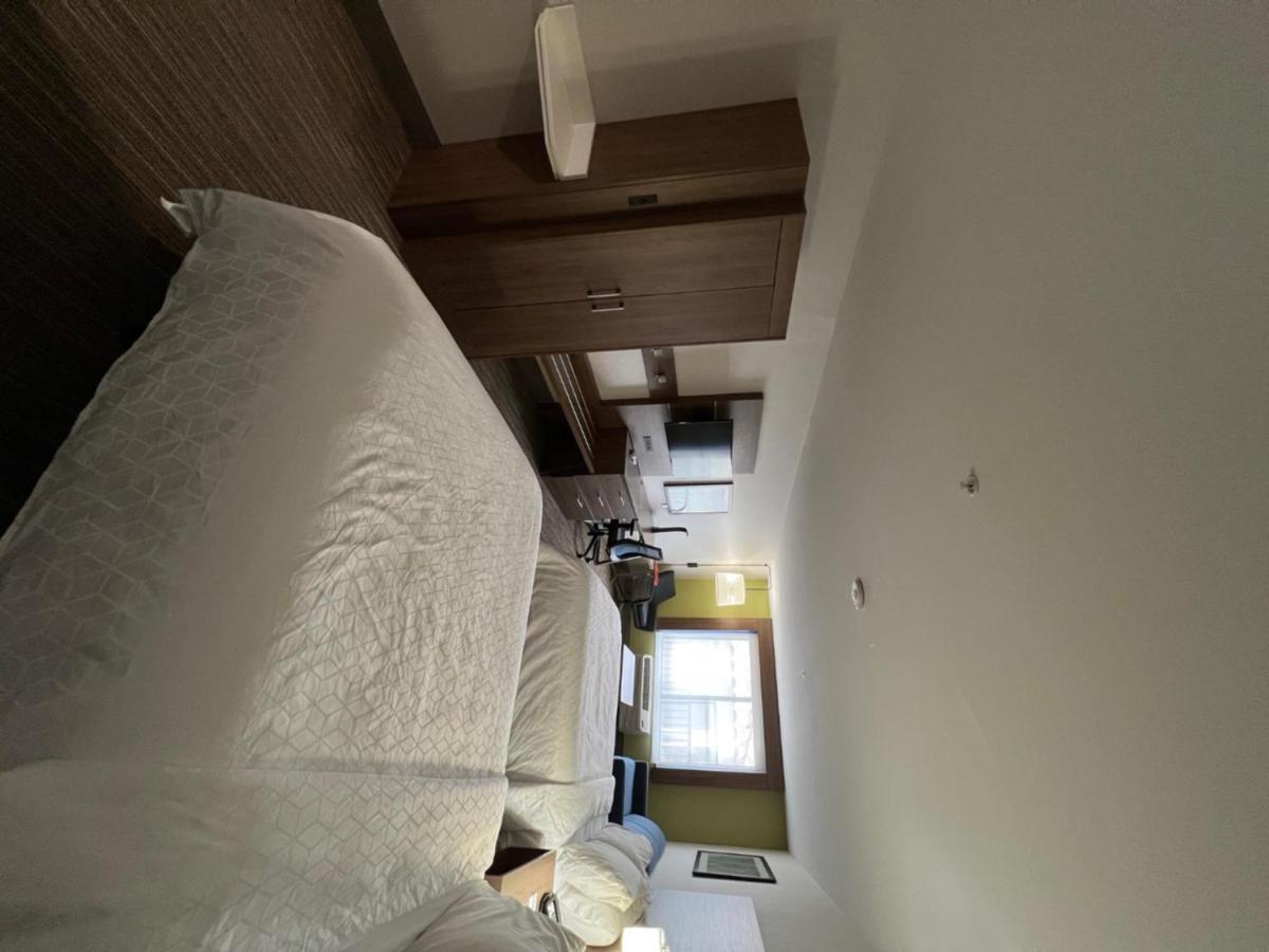 Holiday Inn Express Hotel & Suites Lake Elsinore By Ihg Zewnętrze zdjęcie
