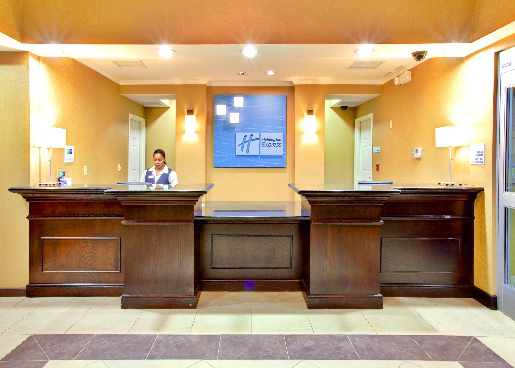 Holiday Inn Express Hotel & Suites Lake Elsinore By Ihg Wnętrze zdjęcie