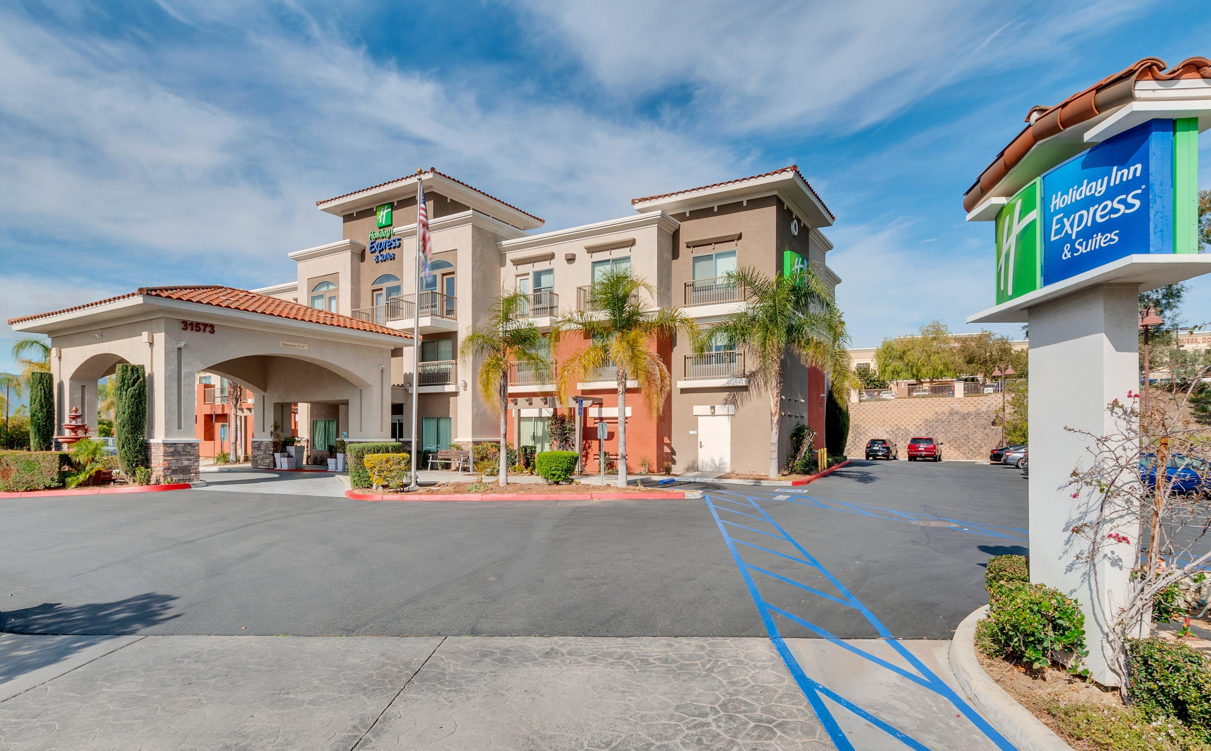 Holiday Inn Express Hotel & Suites Lake Elsinore By Ihg Zewnętrze zdjęcie