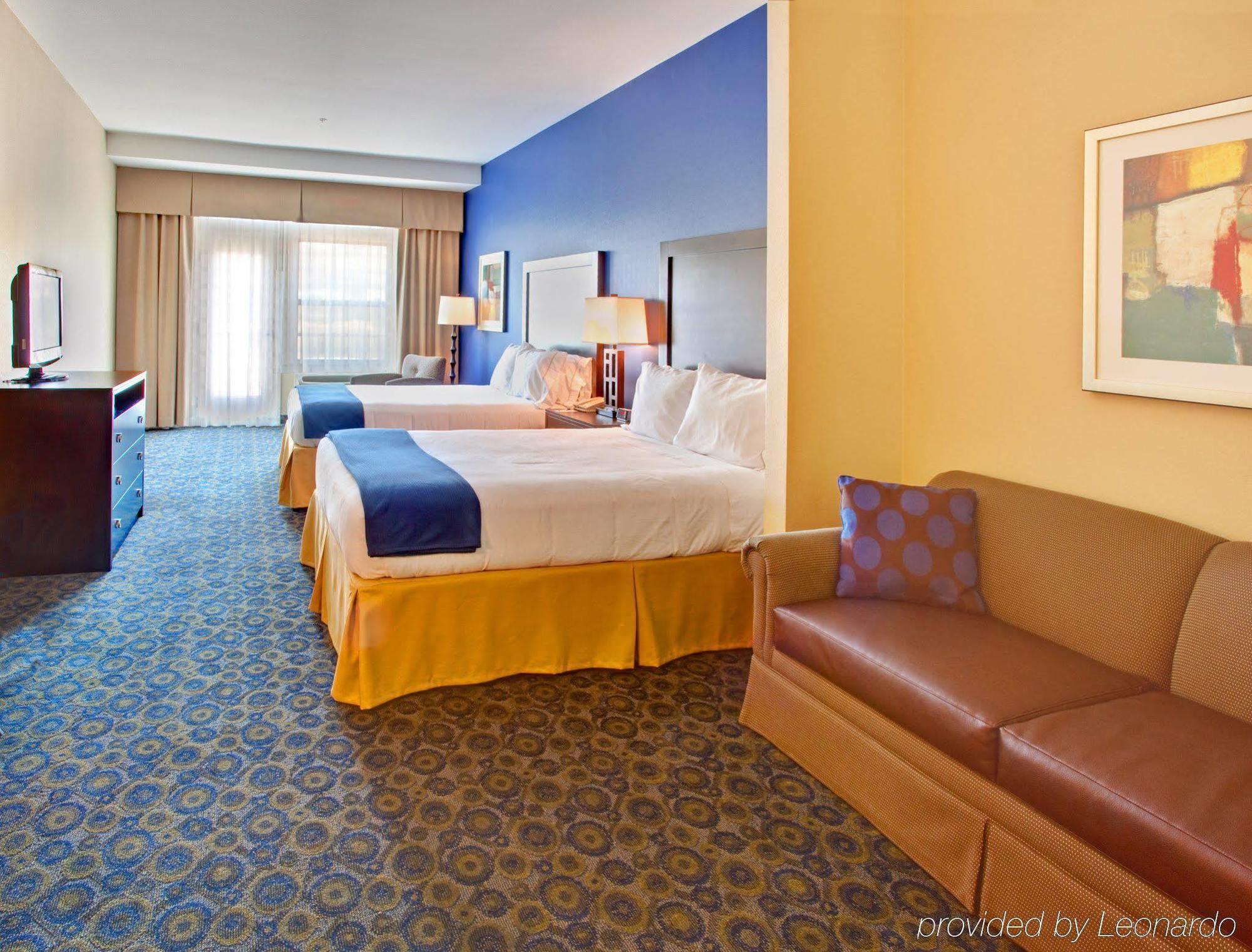 Holiday Inn Express Hotel & Suites Lake Elsinore By Ihg Pokój zdjęcie