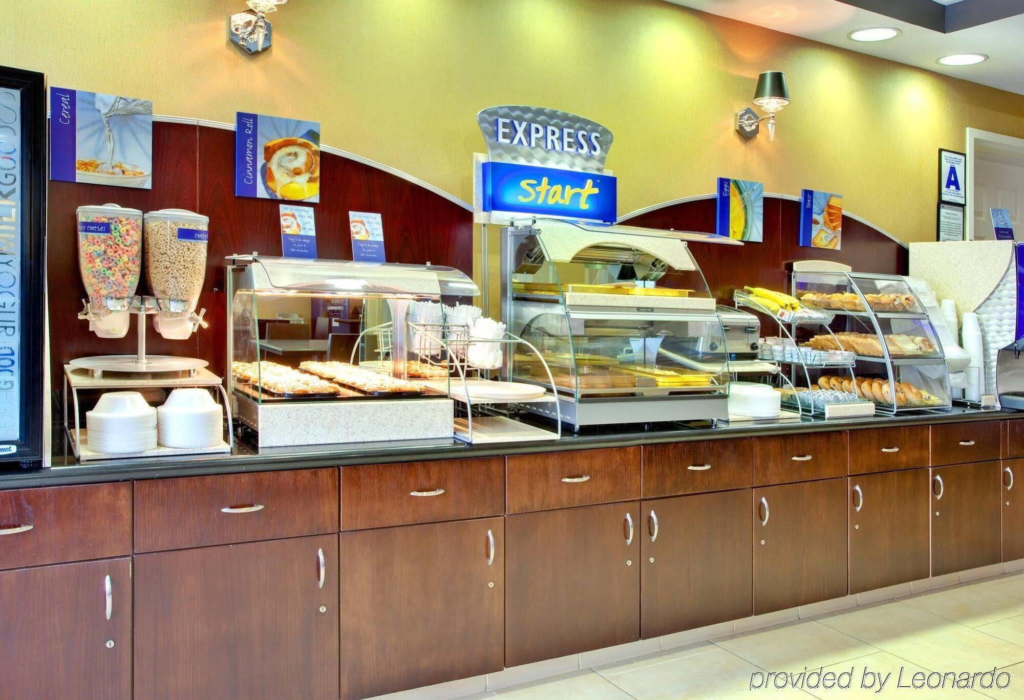 Holiday Inn Express Hotel & Suites Lake Elsinore By Ihg Zewnętrze zdjęcie